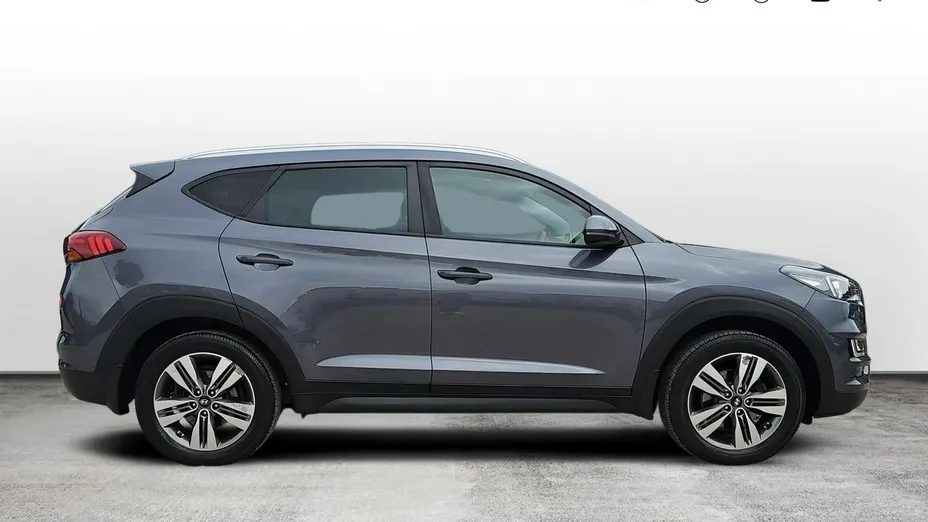 HYUNDAI Tucson -
