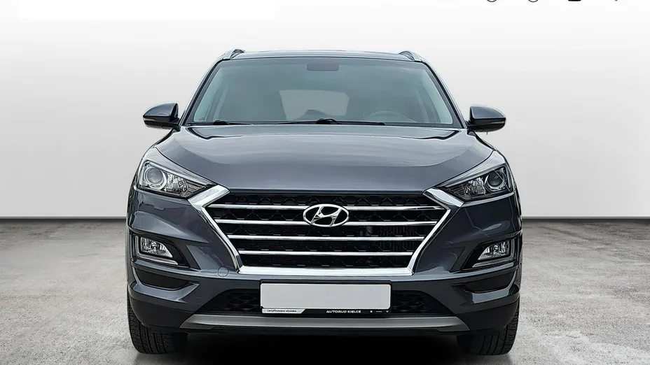 HYUNDAI Tucson -