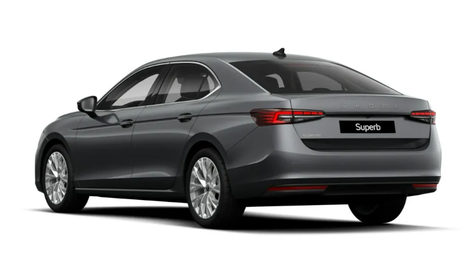 SKODA Superb -