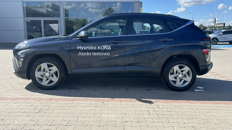HYUNDAI Kona -