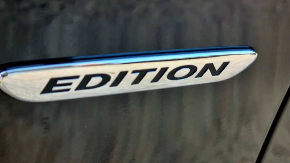 MERCEDES-BENZ GLA -
