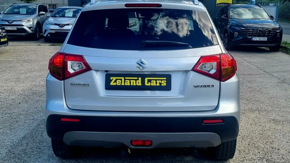 SUZUKI Vitara -