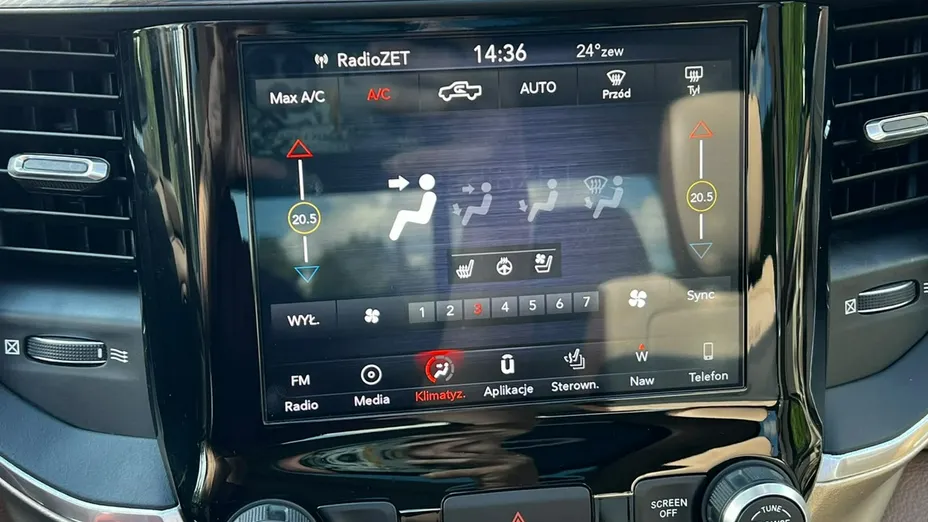 DODGE RAM -