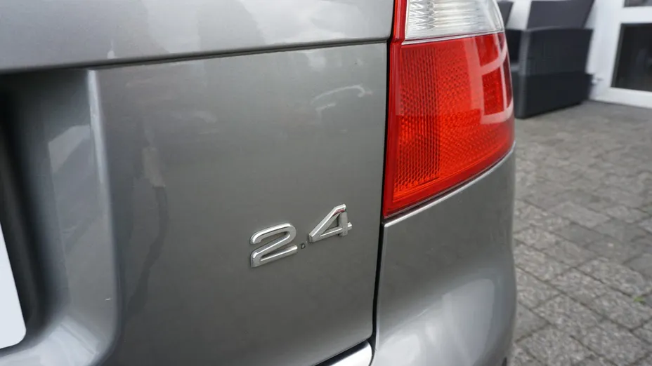 AUDI A4 -