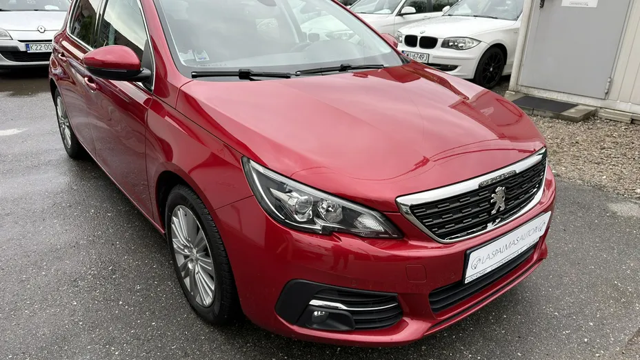 PEUGEOT 308 -