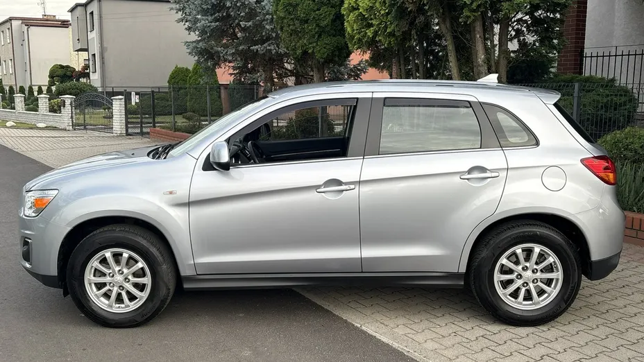 MITSUBISHI ASX -