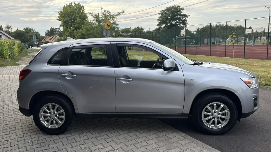 MITSUBISHI ASX -