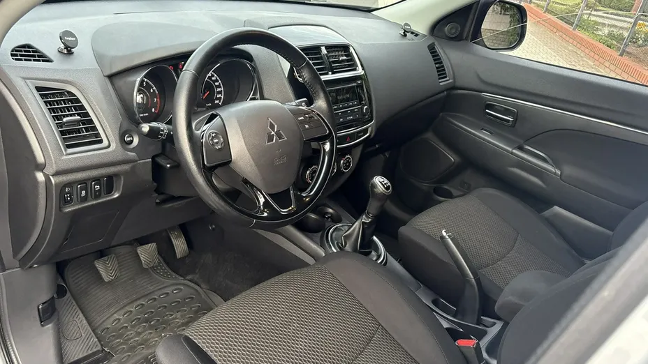 MITSUBISHI ASX -