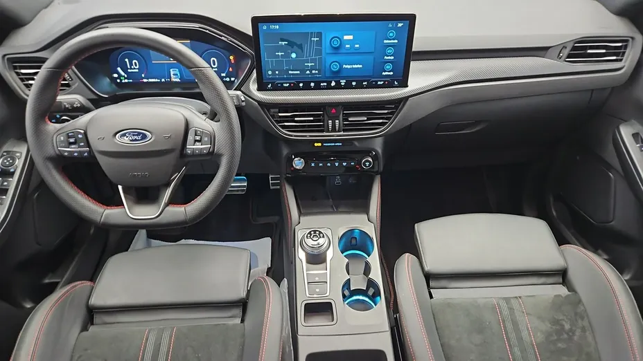 FORD Kuga -