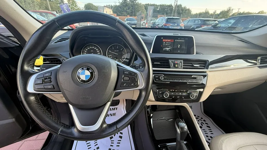 BMW X1 -