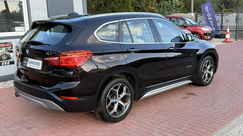 BMW X1 -