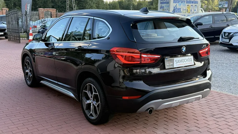 BMW X1 -