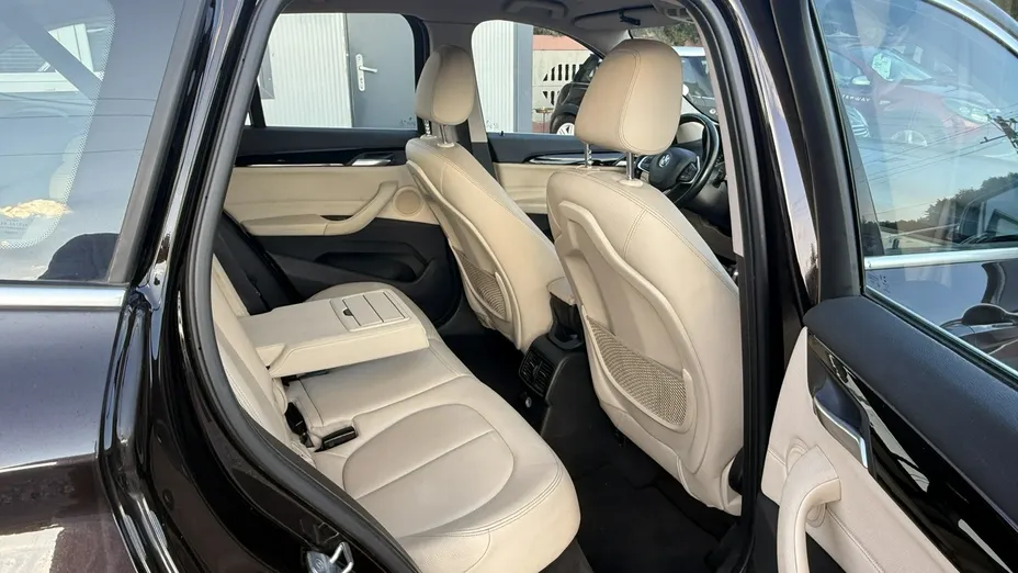 BMW X1 -