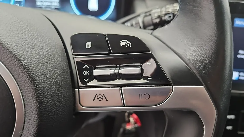 HYUNDAI Tucson -