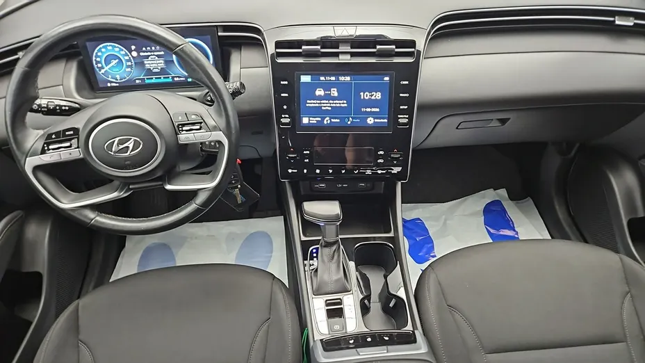 HYUNDAI Tucson -