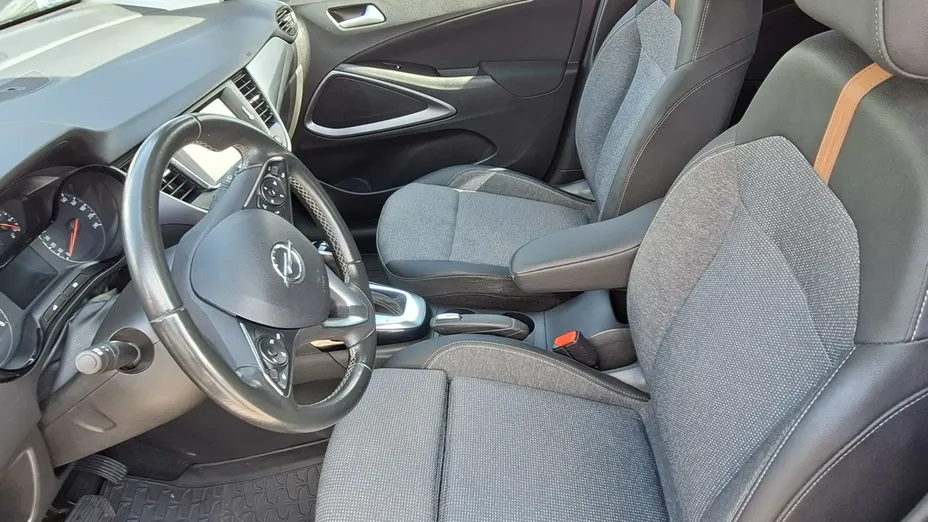 OPEL Crossland -