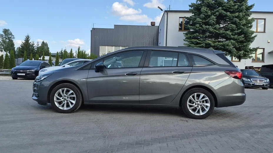 OPEL Astra -