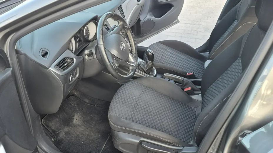OPEL Astra -
