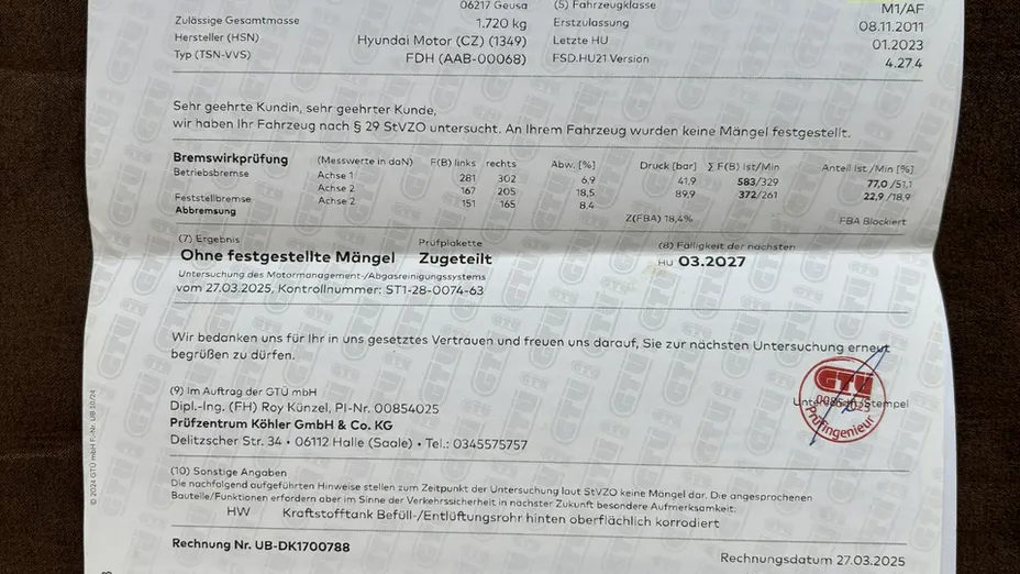 HYUNDAI i30 -