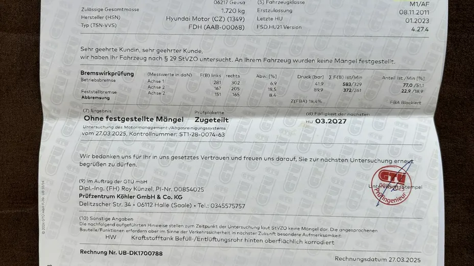 HYUNDAI i30 -