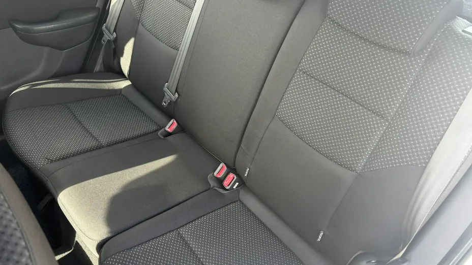 HYUNDAI i30 -
