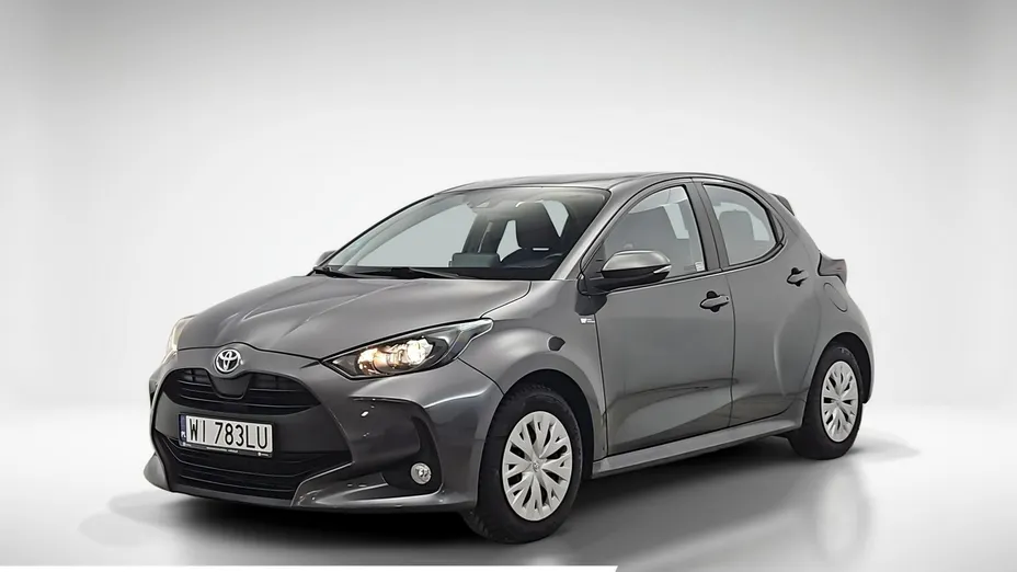 TOYOTA Yaris -