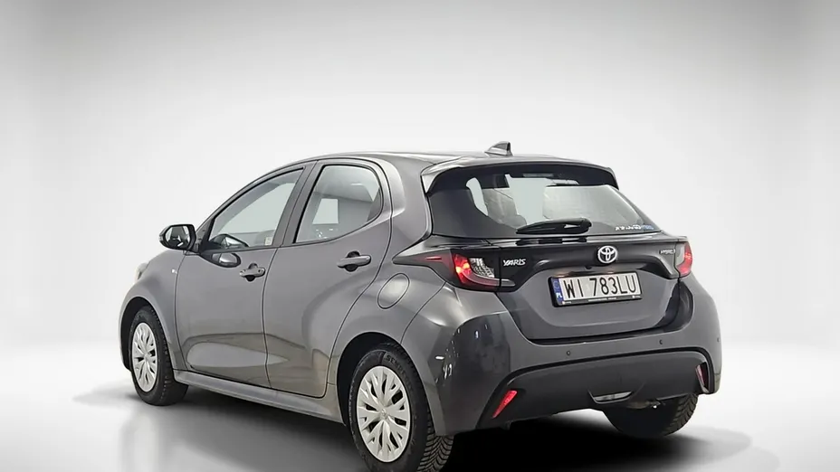 TOYOTA Yaris -