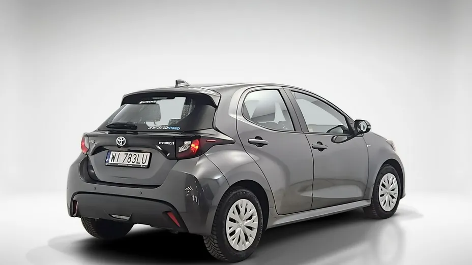 TOYOTA Yaris -