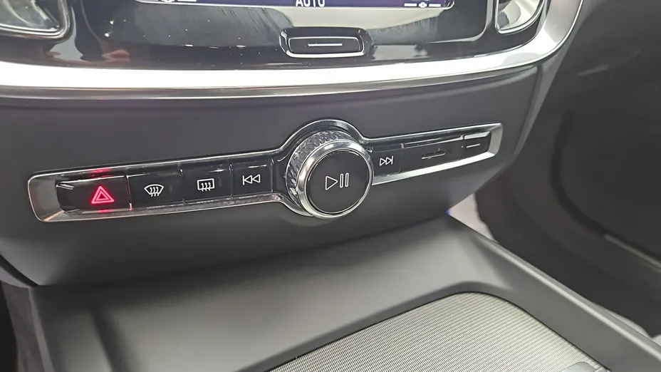 VOLVO S60 -
