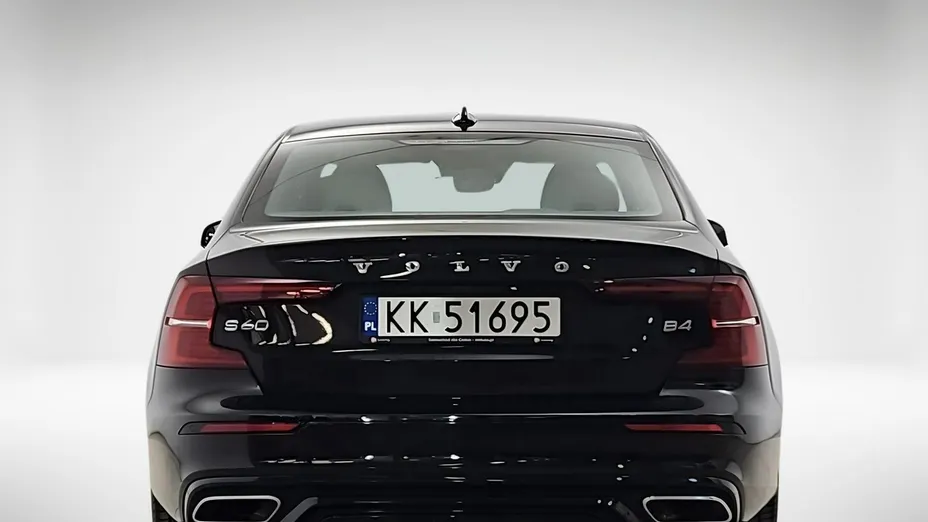 VOLVO S60 -