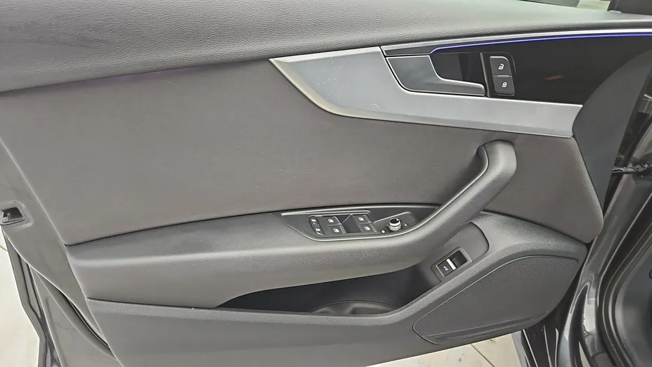 AUDI A4 Avant -