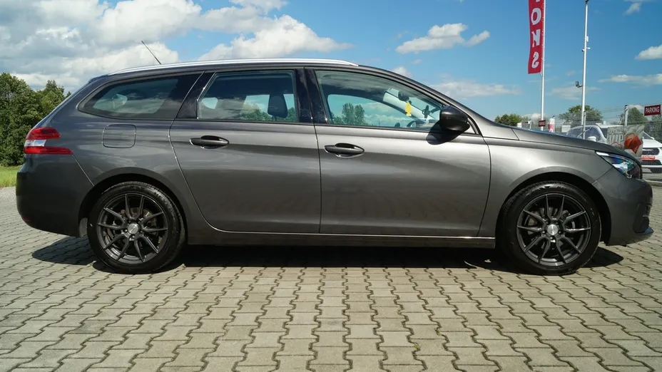 PEUGEOT 308 -