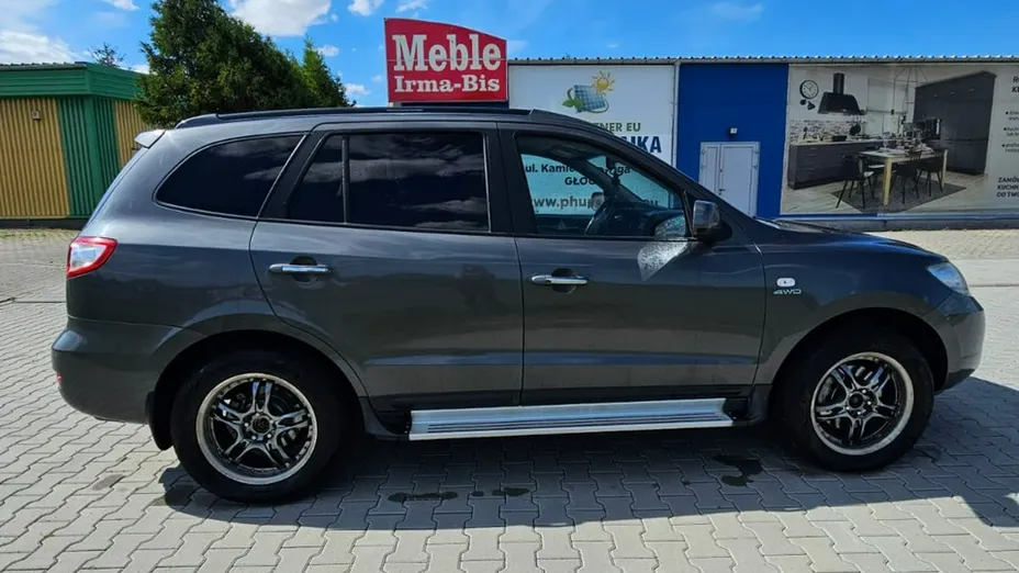 HYUNDAI Santa Fe -