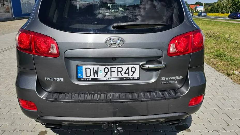 HYUNDAI Santa Fe -