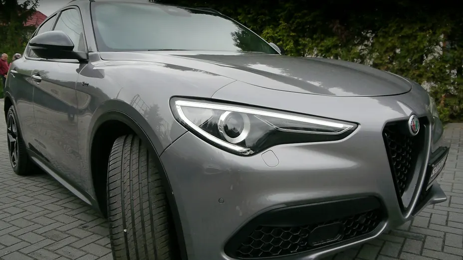 ALFA ROMEO Stelvio -