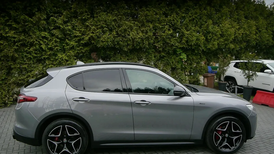 ALFA ROMEO Stelvio -