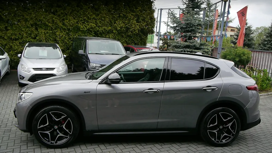 ALFA ROMEO Stelvio -