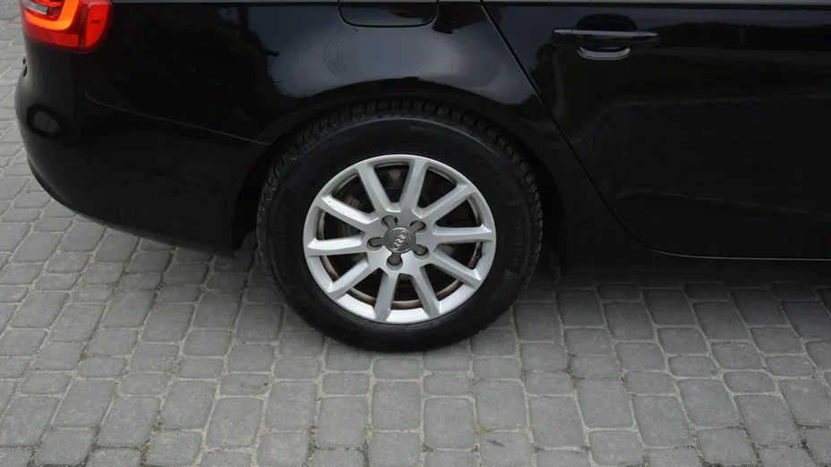AUDI A4 Avant -