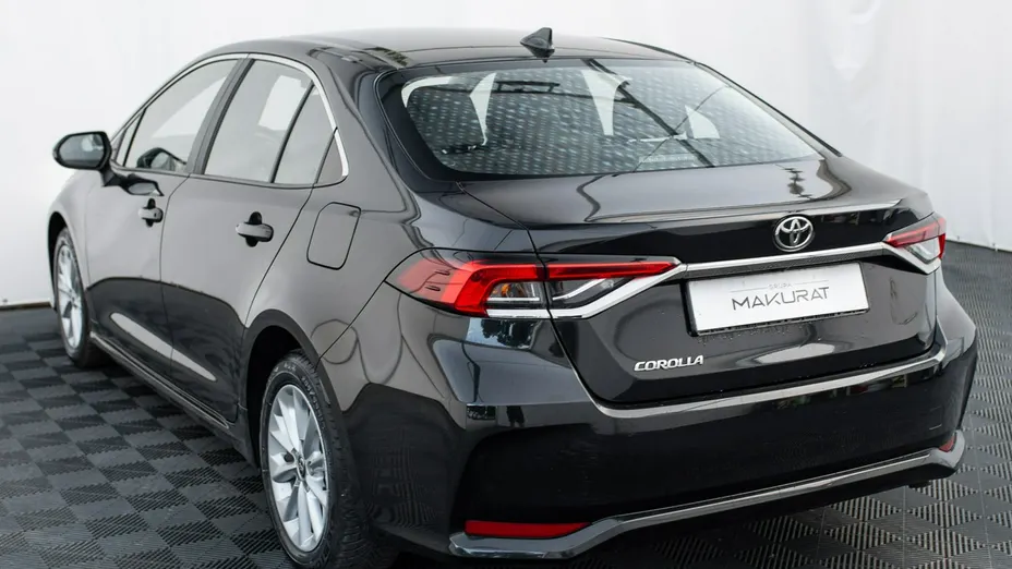 TOYOTA Corolla -