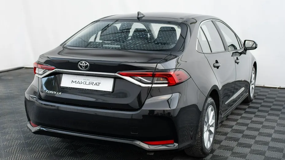 TOYOTA Corolla -