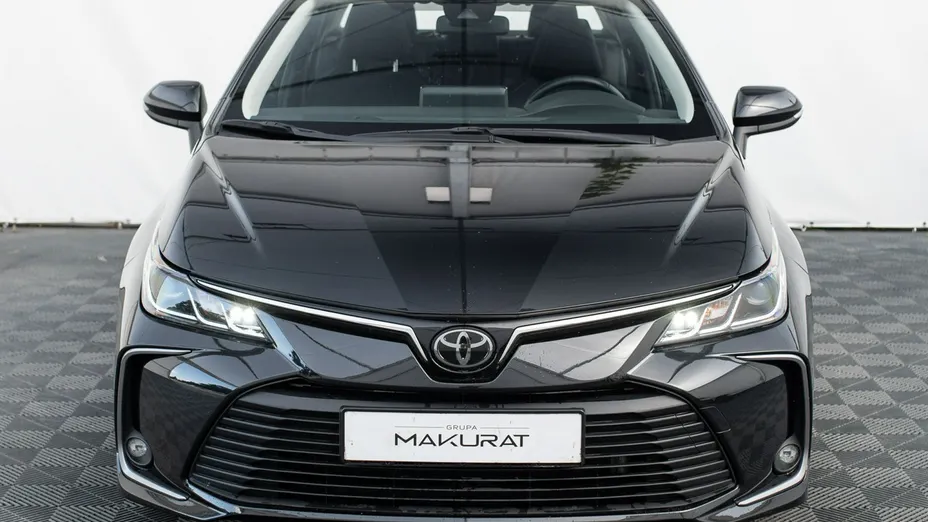 TOYOTA Corolla -
