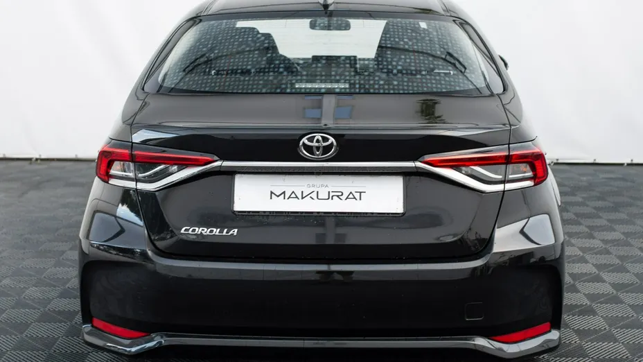 TOYOTA Corolla -