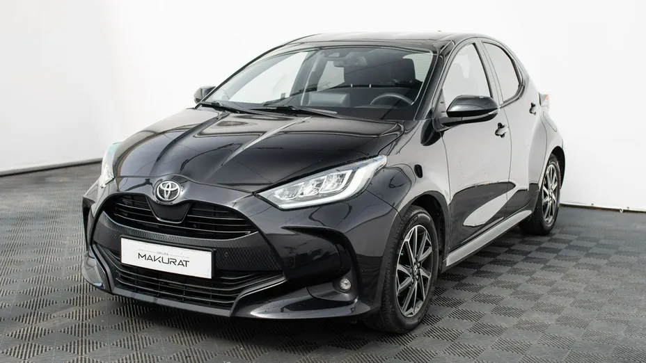 TOYOTA Yaris -