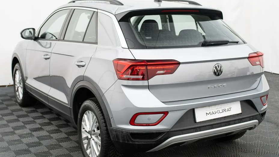 VOLKSWAGEN T-ROC -