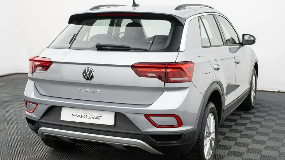 VOLKSWAGEN T-ROC -