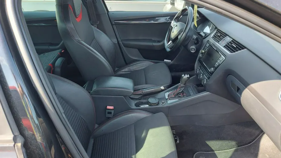 SKODA Octavia -