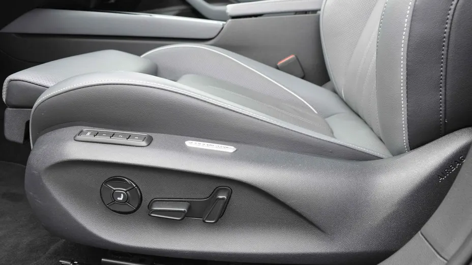 VOLKSWAGEN Passat -