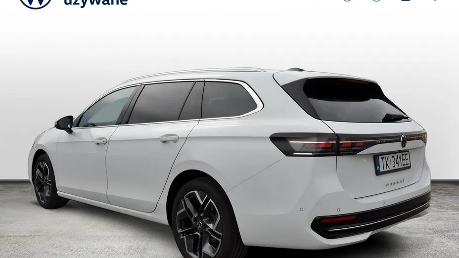 VOLKSWAGEN Passat -