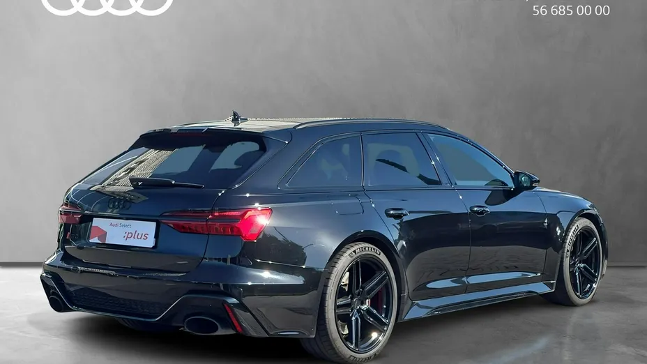 AUDI RS6 Avant -