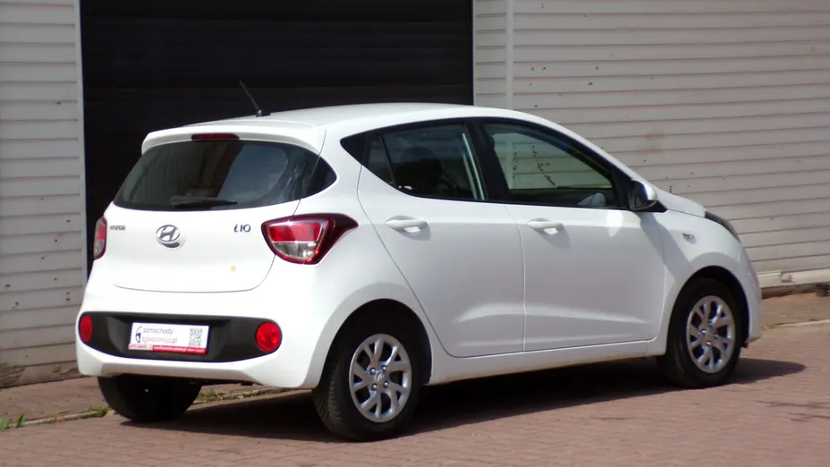 HYUNDAI i10 -